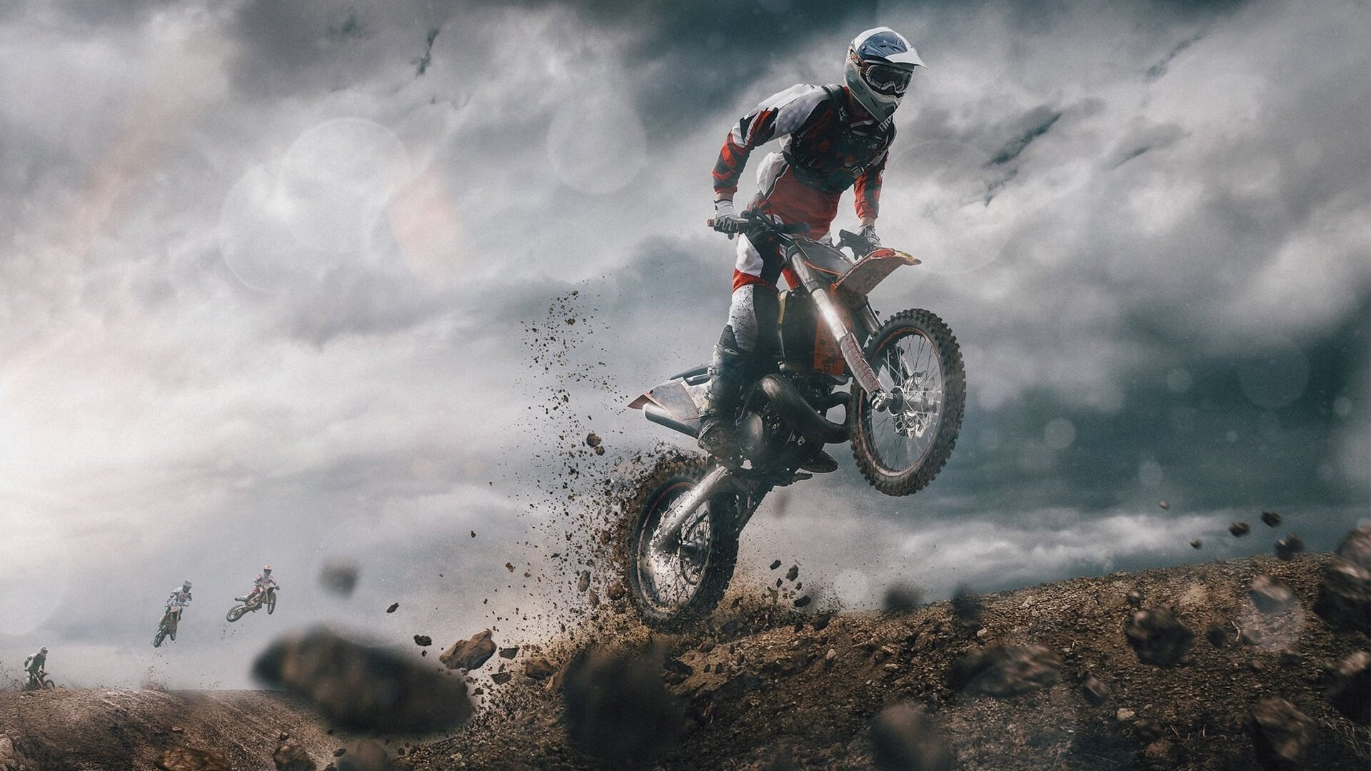 “从泥泞到雪地:极端环境下的速度较量”,我们从泥泞中走来